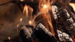 Cozy relaxing fireplace. UHD TV screen saver. Video for meditation. Warm. Fire flame