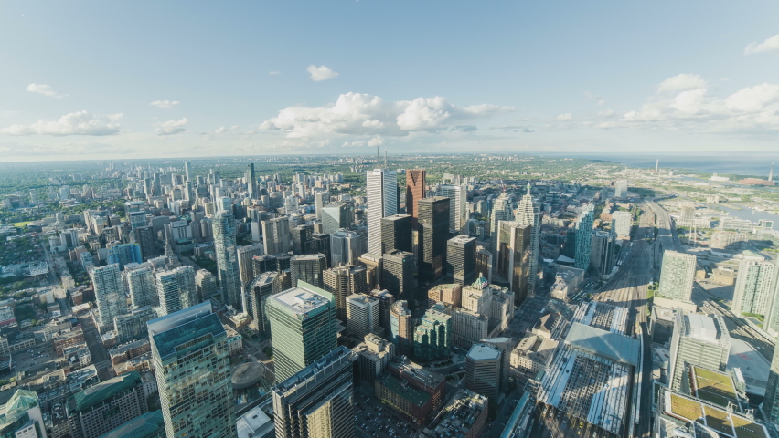 Beautiful skyline of the city of Toronto