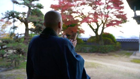 A Japanese Rinzai Buddhist priest is zazen