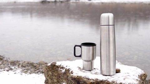 thermos and thermo mug which open in nature