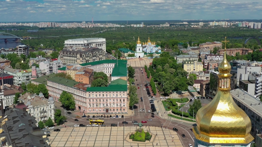 A beautiful flight in the afternoon over the St. Michael