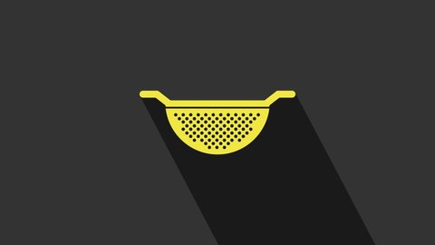 Yellow Kitchen colander icon isolated on grey background. Cooking utensil. Cutlery sign. 4K Video motion graphic animation.