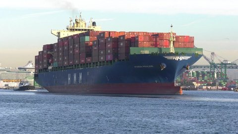USA, California, December 15, 2021. Container ship Hyundai Privilege bulbous bow and empty shipping containers Port of Los Angeles (Port of LA). 