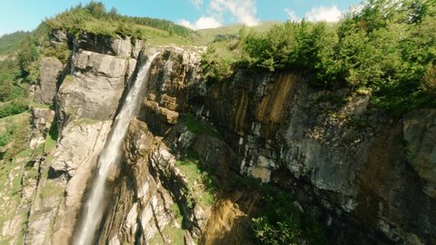 Cinematic FPV Waterfall Dive 4k Stockvideo