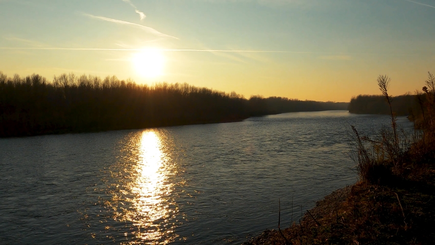 Sunset and Relax on the River - 5K