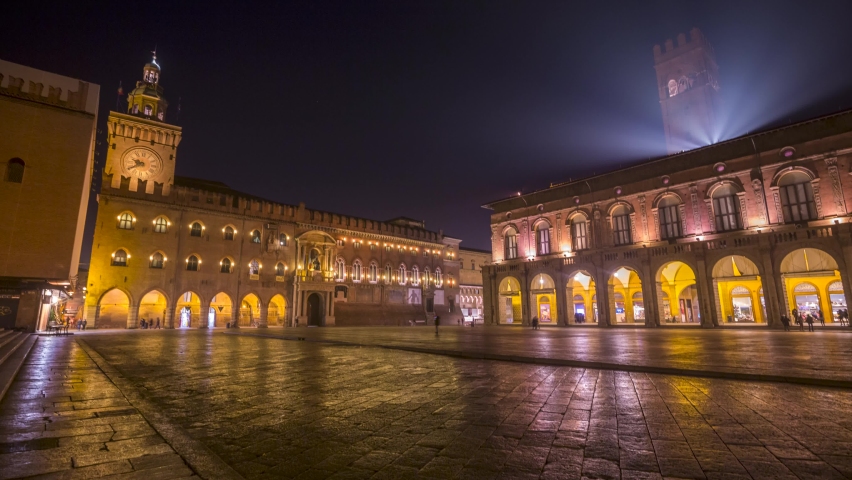 Time lapse of Piazza Maggiore in the medieval city of Bologna, Italy Royalty-Free Stock Footage #1084892071