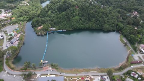 Roxy tasik biru MISTERI TASIK