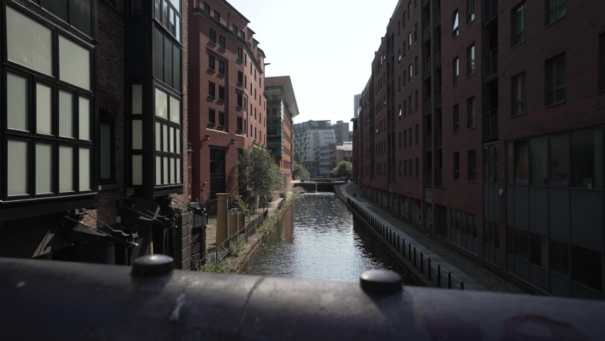 Rochdale Canal surrounded by buildings, Manchester, Lancashire, England, United Kingdom, Europe