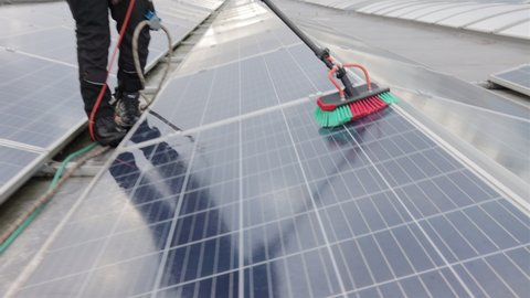 Cleaning Solar panels with osmosis water