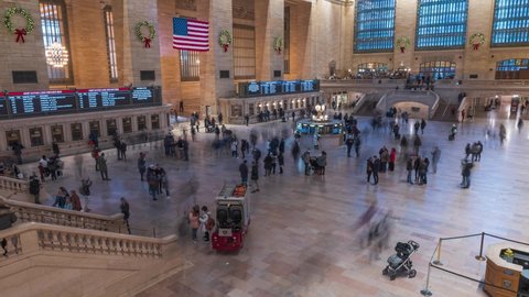 New York , United States - 11 27 2021: Timelapse from main hall in Grand Central Station during Thanksgiving 2021