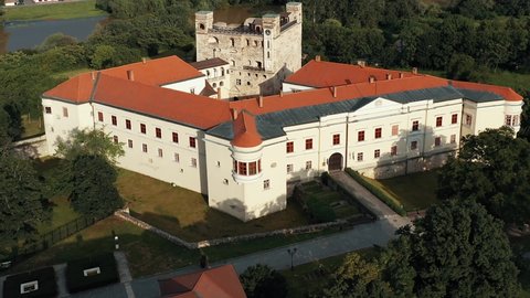 Castle of Sarospatak Hungary Another name is Rakoczi castle. This is a rennesiance fort what built in after 1250. The castle of Sárospatak can be seen on the back of the Hungarian HUF 500 paper money.