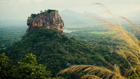 Video of the view of the Sigiriya rock from the Pidurangala rock in the evening. 