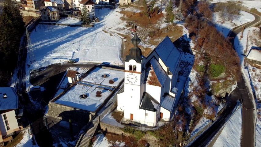 The small village of Comegliansa in winter. Carnia to discover.