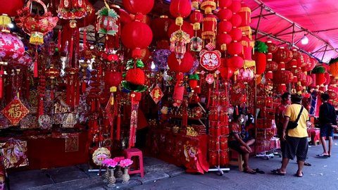 jakarta, indonesia on jan 30, 2022: defocused. Lantern sellers sell their wares near the temple in petak 9 glodok ahead of Chinese New Year on Chinese New Year. selective focus
