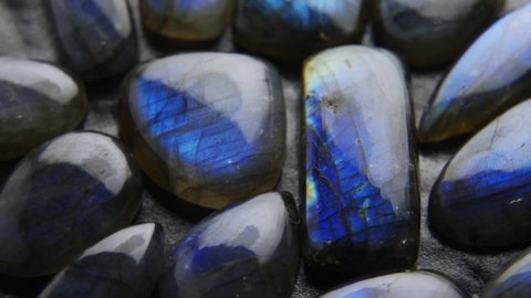 Labradorite with schiller on turn table