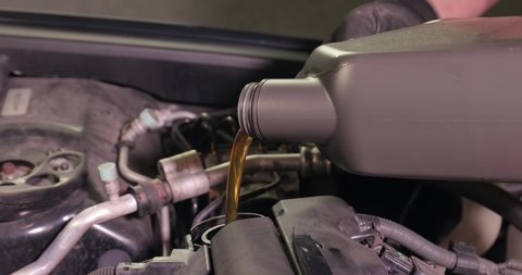 Changing oil in a car with petrol engine