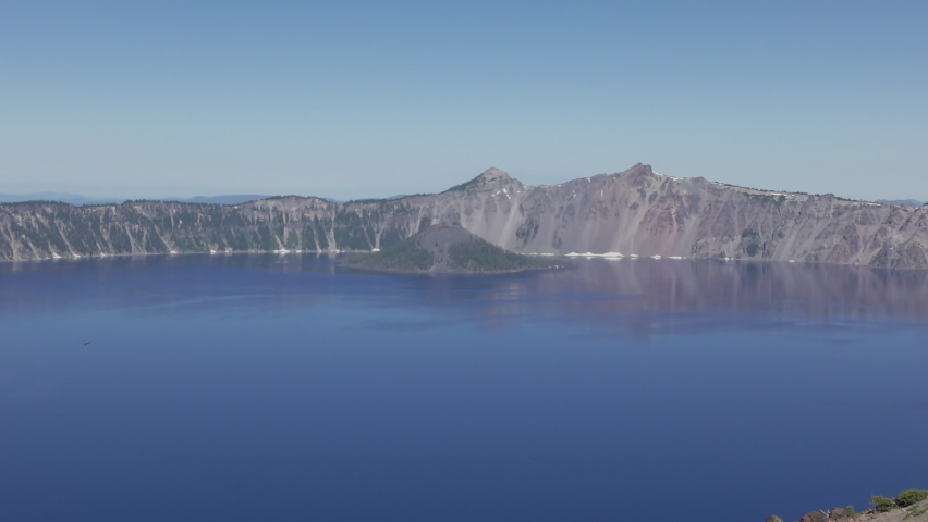 Panoramic view over the Crater Lake and Wizard Island, Crater Lake National Park Oregon
