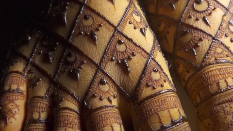 Beautiful Henna design of bridal, henna tattoo patterns for feet ideas, leg and foot mehndi design | Selective focus
