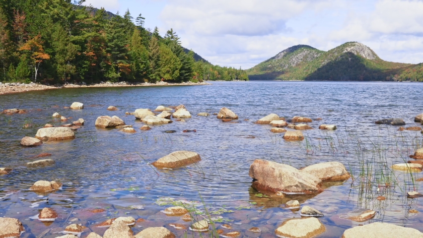 Scenic view of Jordan Pond in Acadia National Park in Maine