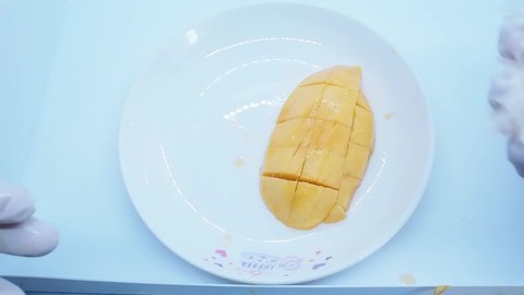 Footage Full HD 1080P, Mango and Sticky Rice, Thai food that is popular to eat in summer.