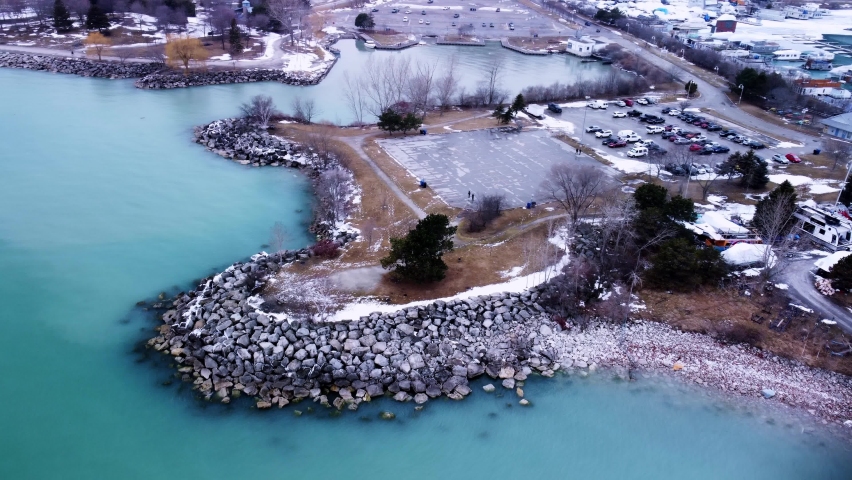 Scarborough Bluffs, a park with beautiful views and landscape. Sea-loving, great place for yachts, rocky cliffs