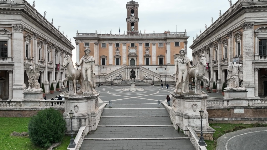 Piazza del Campidoglio Rome, seat of the Municipality of Rome.
Aerial view of the square and the statue of Marcus Aurelius on horseback. Royalty-Free Stock Footage #1088693937