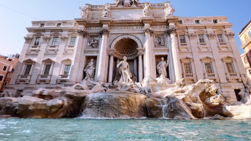 A wide angle view of the Trevi Fountain in Rome