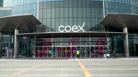 Seoul , South Korea - 03 22 2022: People Entering At COEX Shopping Mall