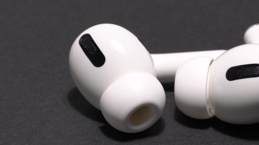 16 Airpods2 Stock Video Footage - 4K 