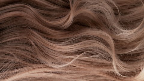 Super Slow Motion Shot of Waving Light Brown Highlighted Hair at 1000 fps. - Βίντεο στοκ