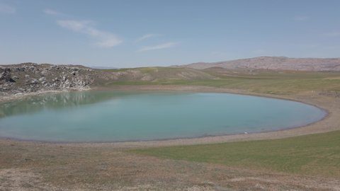 One of the Canova lakes, one of the symbols of the Zara district of Sivas, Ağ Lake is a turquoise karst lake.