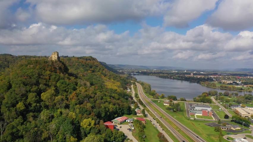 Winona Minnesota bluffs and sugarloaf landmark