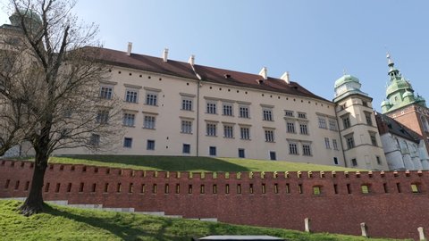 Wawel Castle (architectural complex). In the past it was the residence of the Polish kings. Now - the main tourist attraction, a symbol of Krakow and Poland.