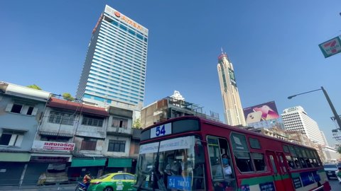 Bangkok, Thailand - January 10, 2022 : Old Building With Shopping Market, Pratunam Old Market, Pratunam District, Bangkok