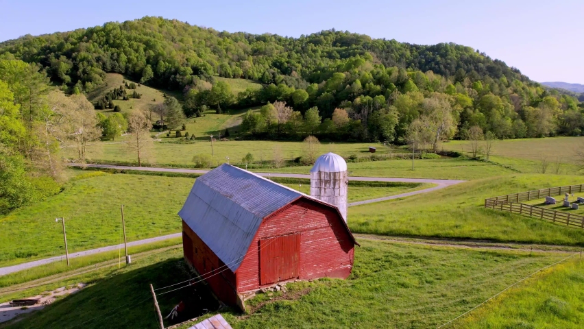 red barn and silo near bethel nc, north carolina