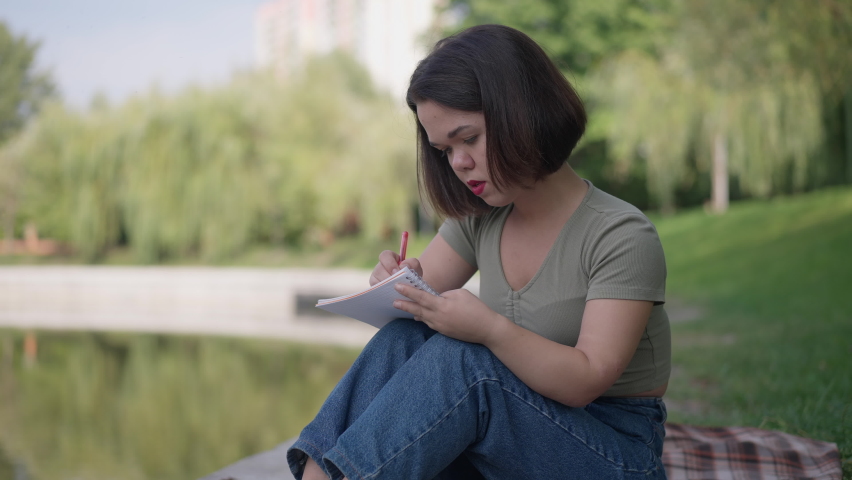 Shutterstock video thumbnail
