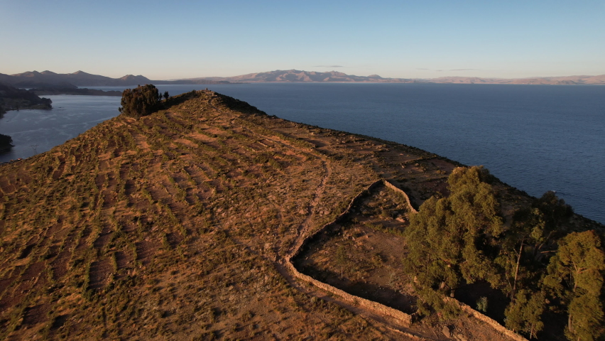 Isla Del Sol - Titicaca Lake - Bolivia