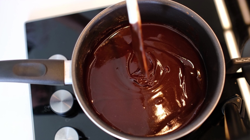 Melt Chocolate in a saucepan pic