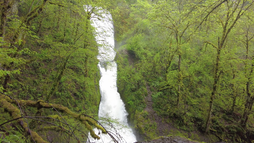 Bridal Veil Falls flows towards the Columbia River through Northern Oregon