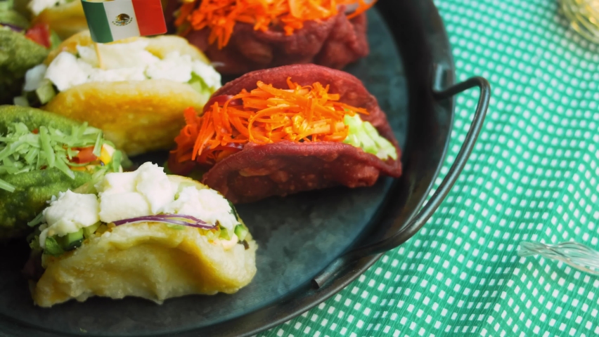 Mexican Flag TACOS. It forms the shape of the Mexican flag on a flat vessel
