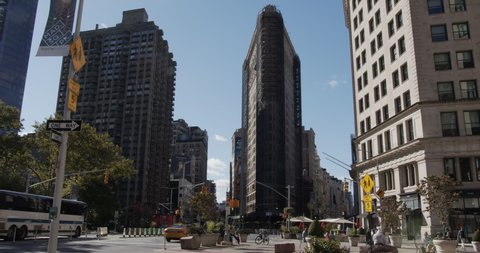 New York, NY USA - October 7, 2020: New York's Fifth Avenue and 23rd Street and Flatiron Building, Auto Traffic, October 2020