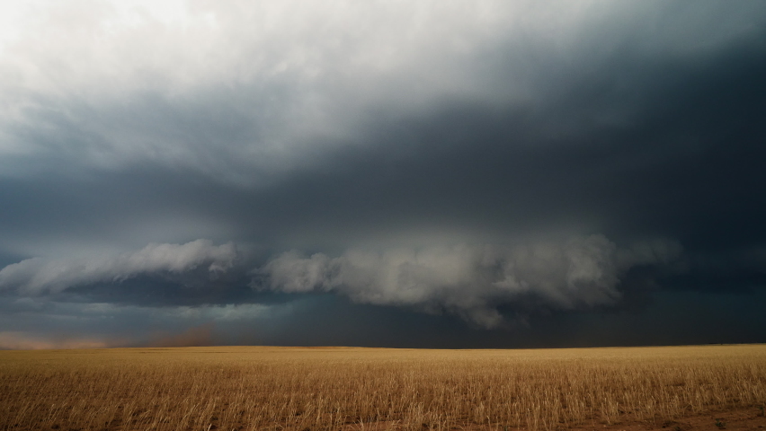 A Storm Rumbles Across Tornado Alley During A Severe Weather Outbreak Royalty-Free Stock Footage #1091095865