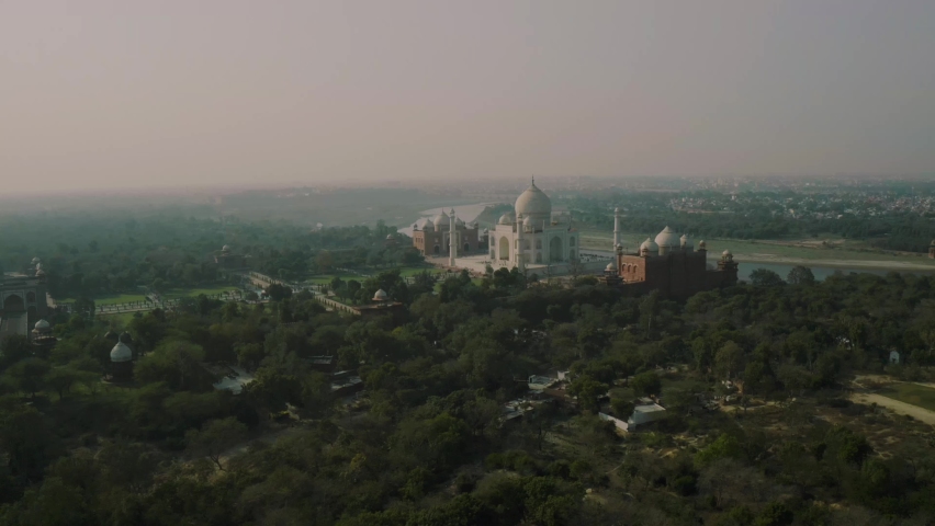 Aerial view of the Taj Mahal along Yamuna river, Tajganj, Agra, Uttar Pradesh, India.