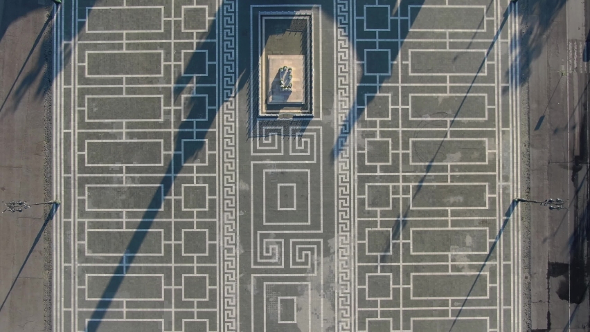 Top-down aerial view of Heroes