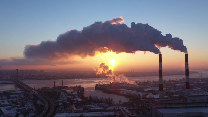 Greenhouse gas emissions. Pollution of factories. Dirty air over the city. Negative impact on human health Royalty-Free Stock Footage #1091314937