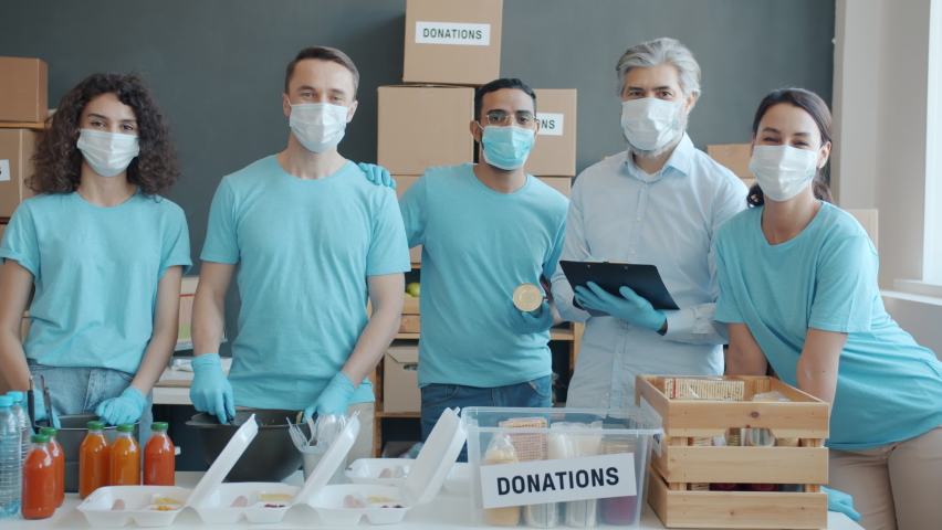 37 videos de Solidaridadel pueblo antes que el lucro Videos de stock