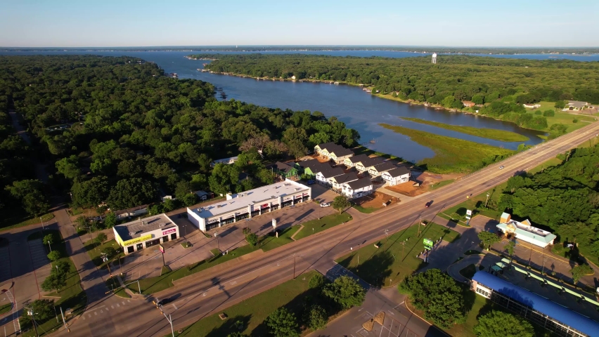 Aerial footage of Cedar Creek Lake in Texas. Camera is heading south from Gun Barrel City.