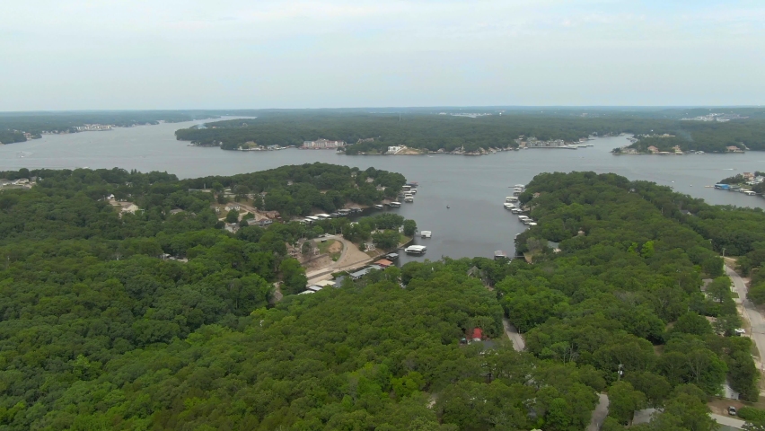 Osage Beach cove in Lake of the Ozarks, MO Royalty-Free Stock Footage #1092249381
