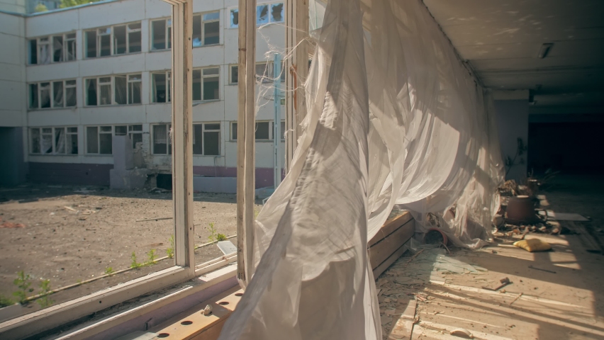 War destroy ruin sun civil peole school fire bomb rocket city Ukraine