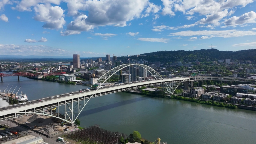 Hyperlapse of the Freemont bridge downtown Portland Oregon